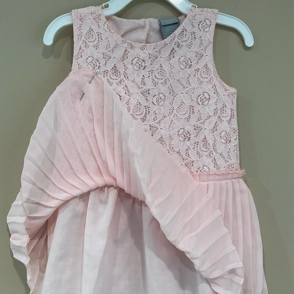 ☀️NWOT Tahari Baby Girl Lace Plisse Adorned Lined Dress, 18-24 mo